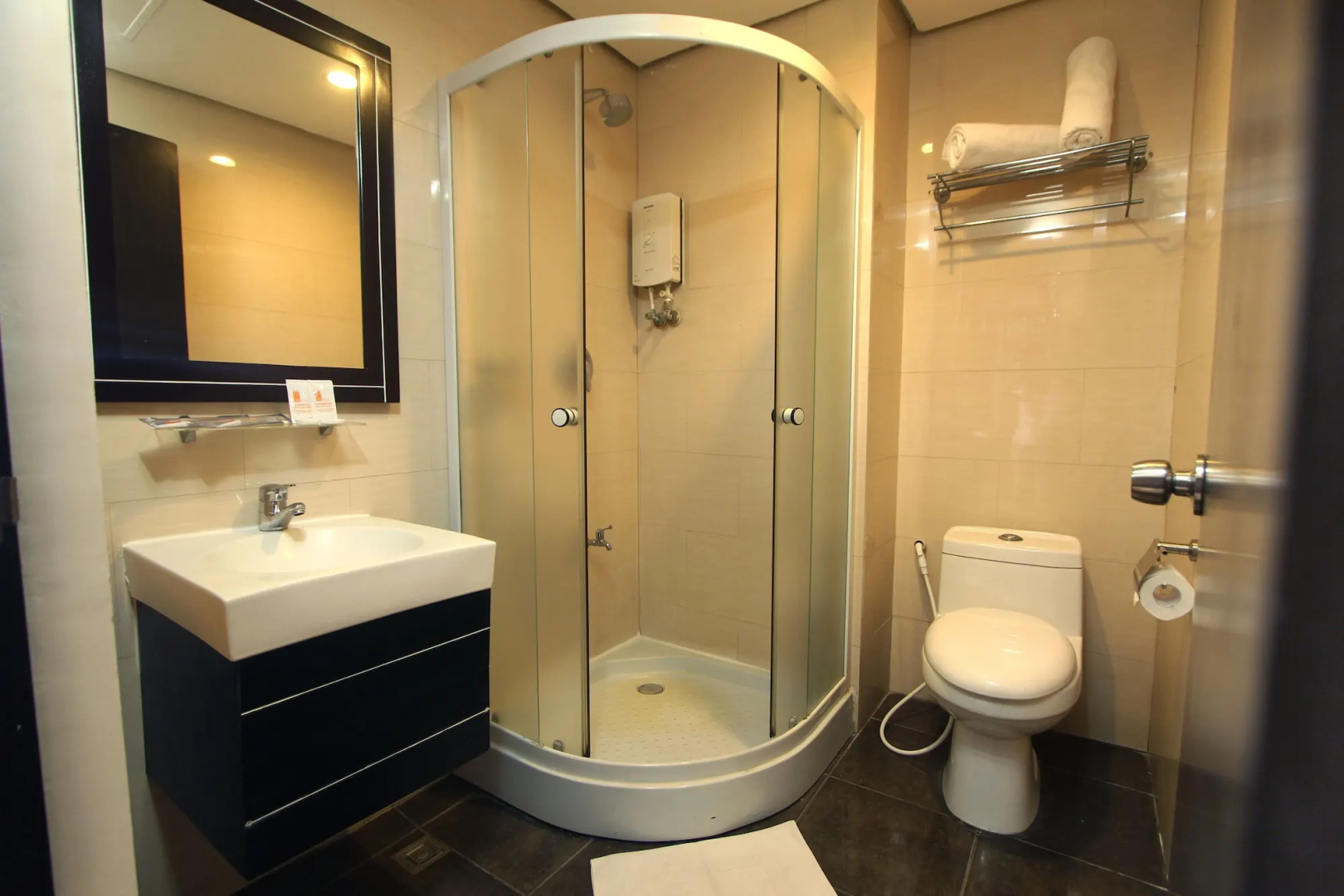 M Citi Suites