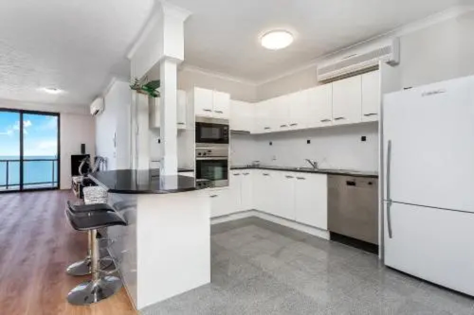 Sunset Sails Redcliffe