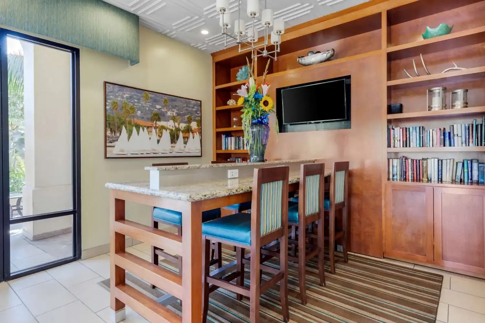 Best Western Plus South Coast Inn