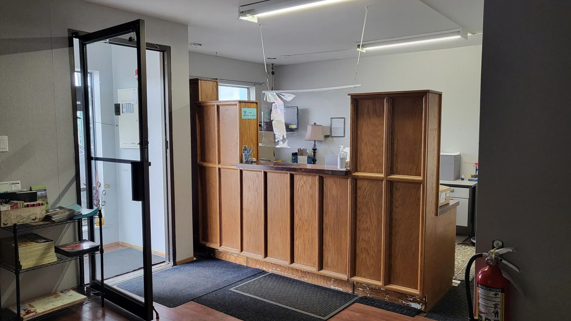 Country Squire Motor Inn