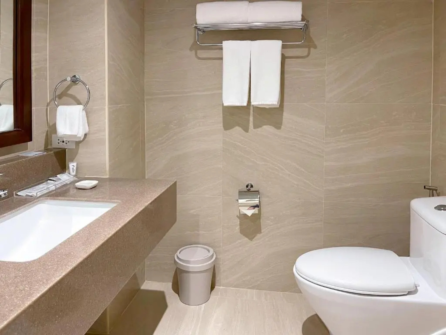 Canyon Hotels & Resorts Boracay