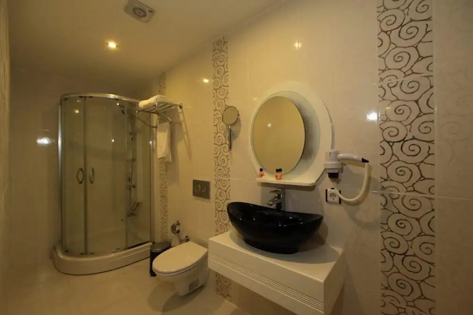 Grand Harsena Hotel