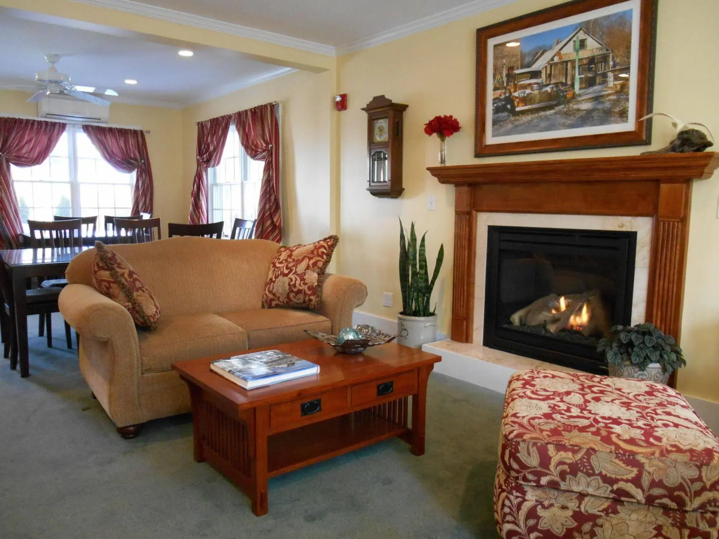 Bayberry House Bed & Breakfast