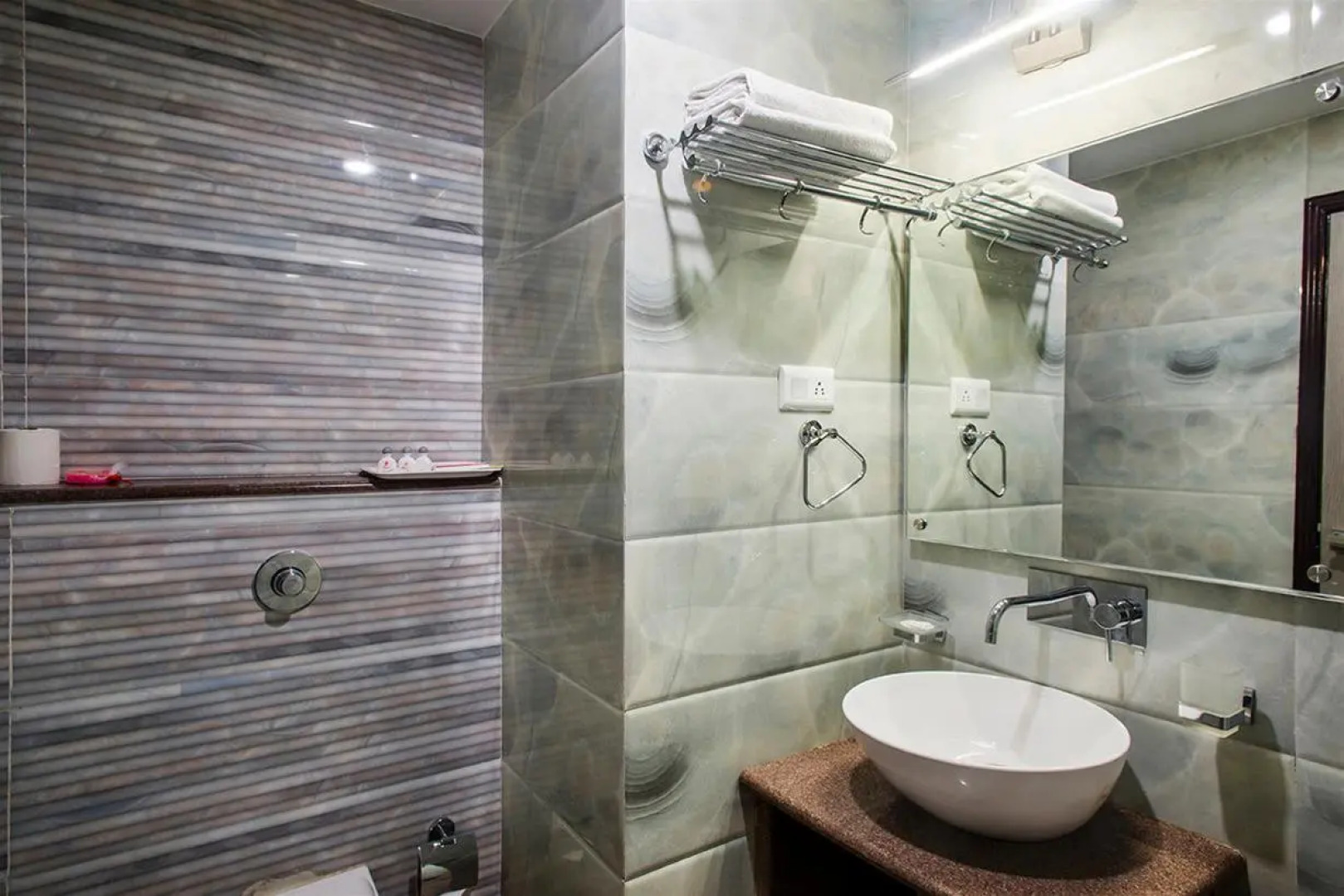 Hotel Madhuvan Palace