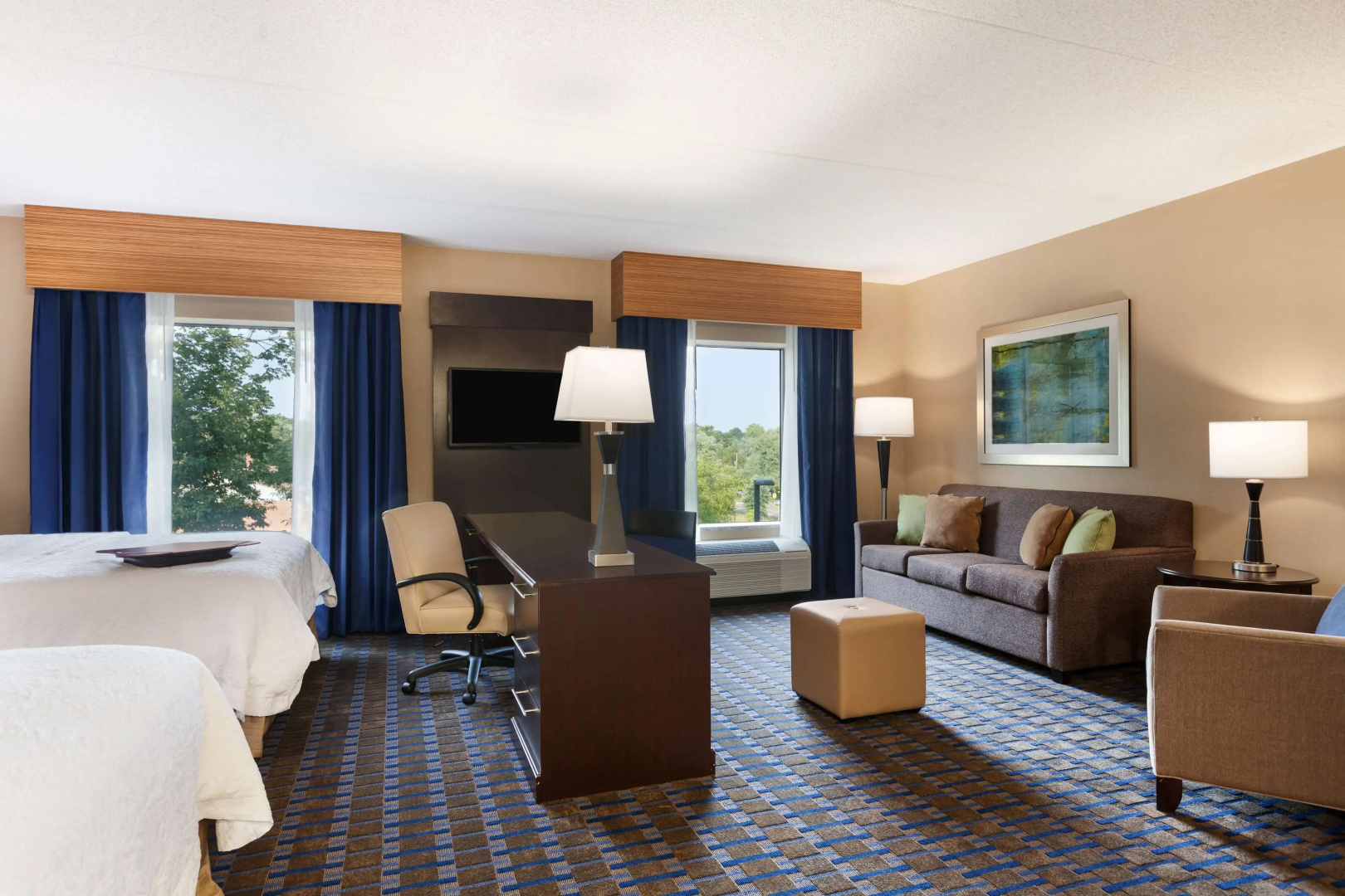 Hampton Inn & Suites Camp Springs/Andrews AFB