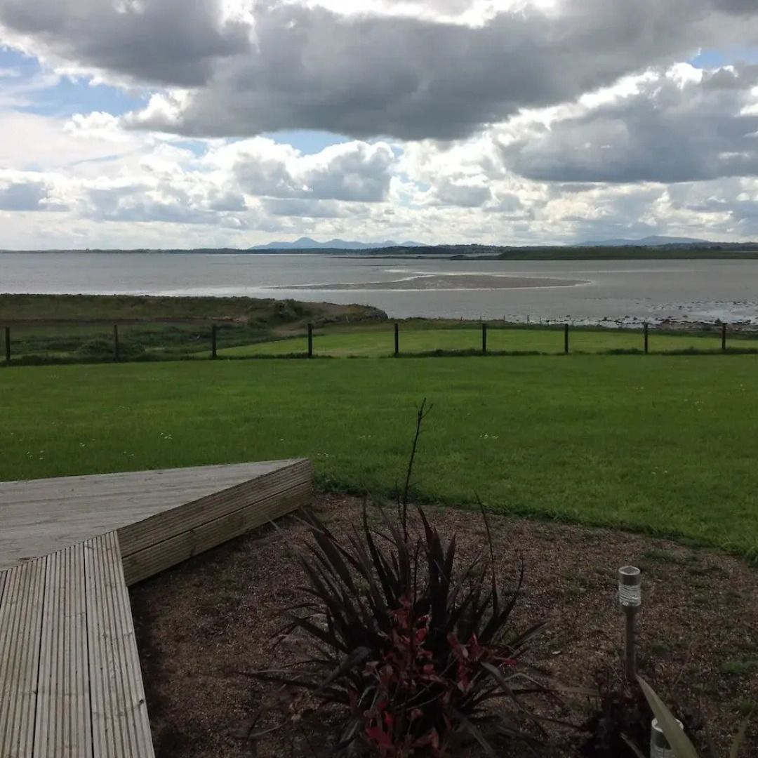 Shoreline at Mount Stewart B&B