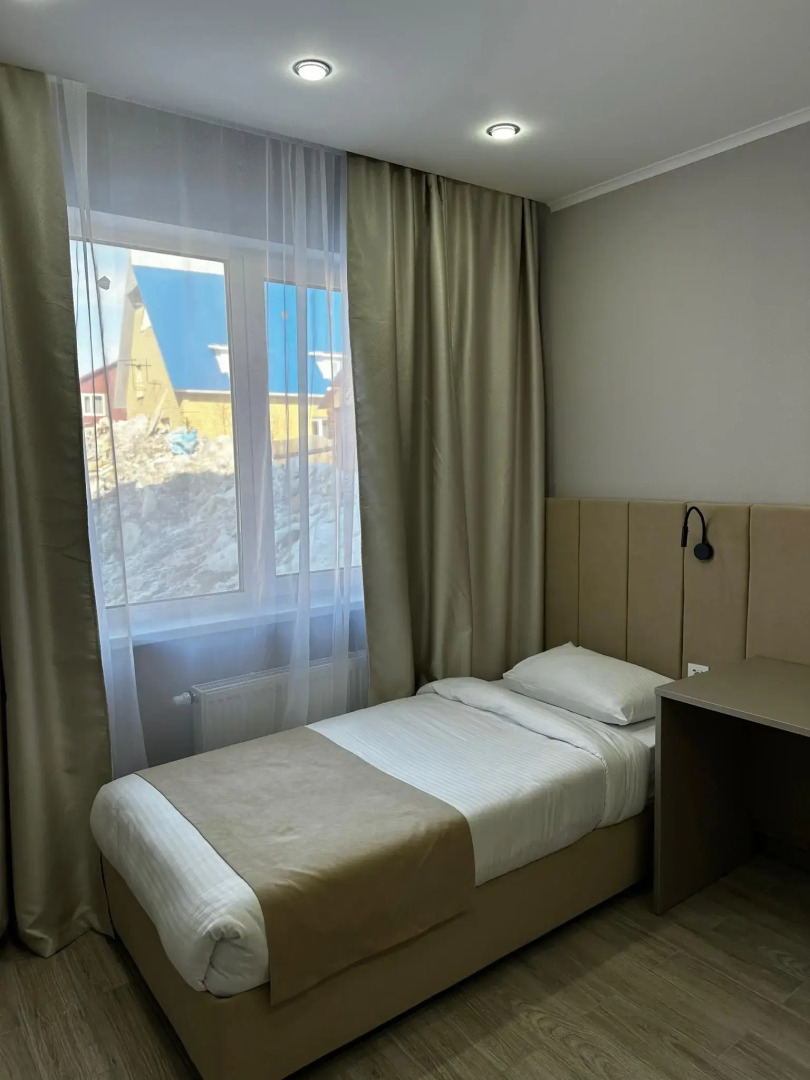 Первомайский