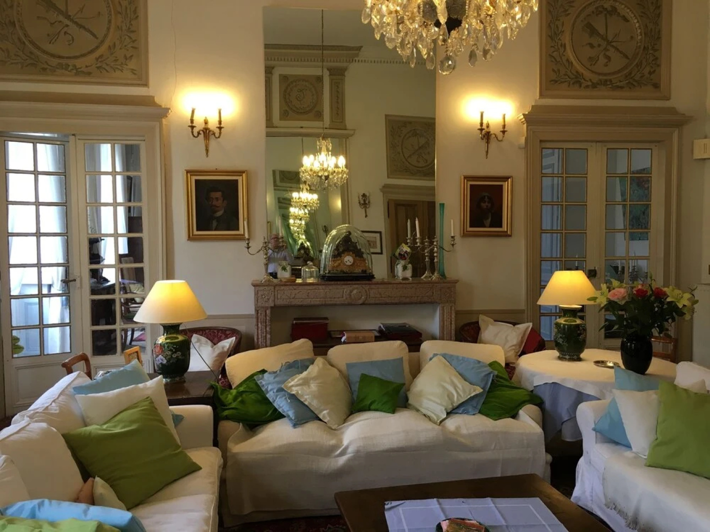 Le Chateau de Plombieres - Dijon