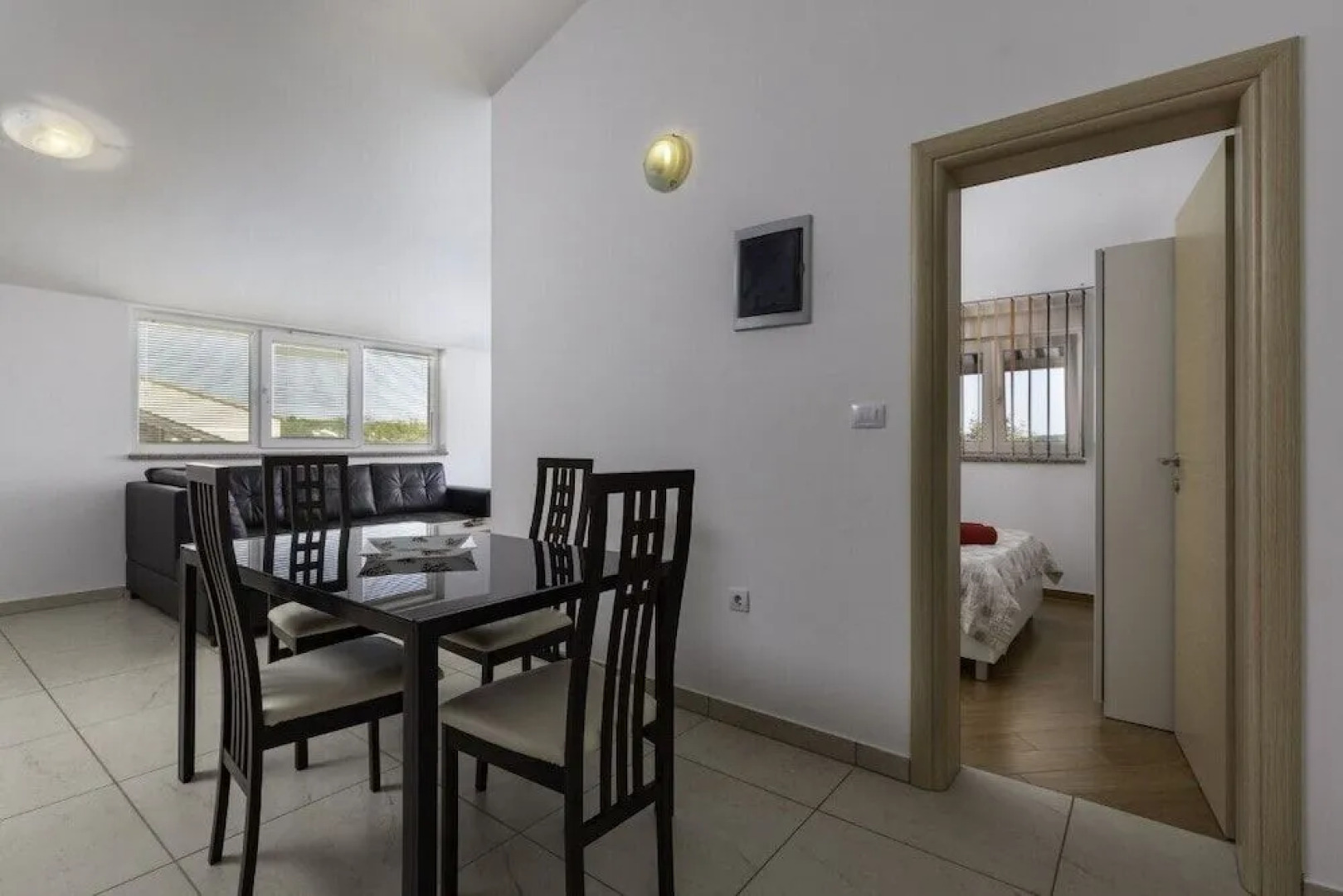 Comfort apartments with pool in Medulin