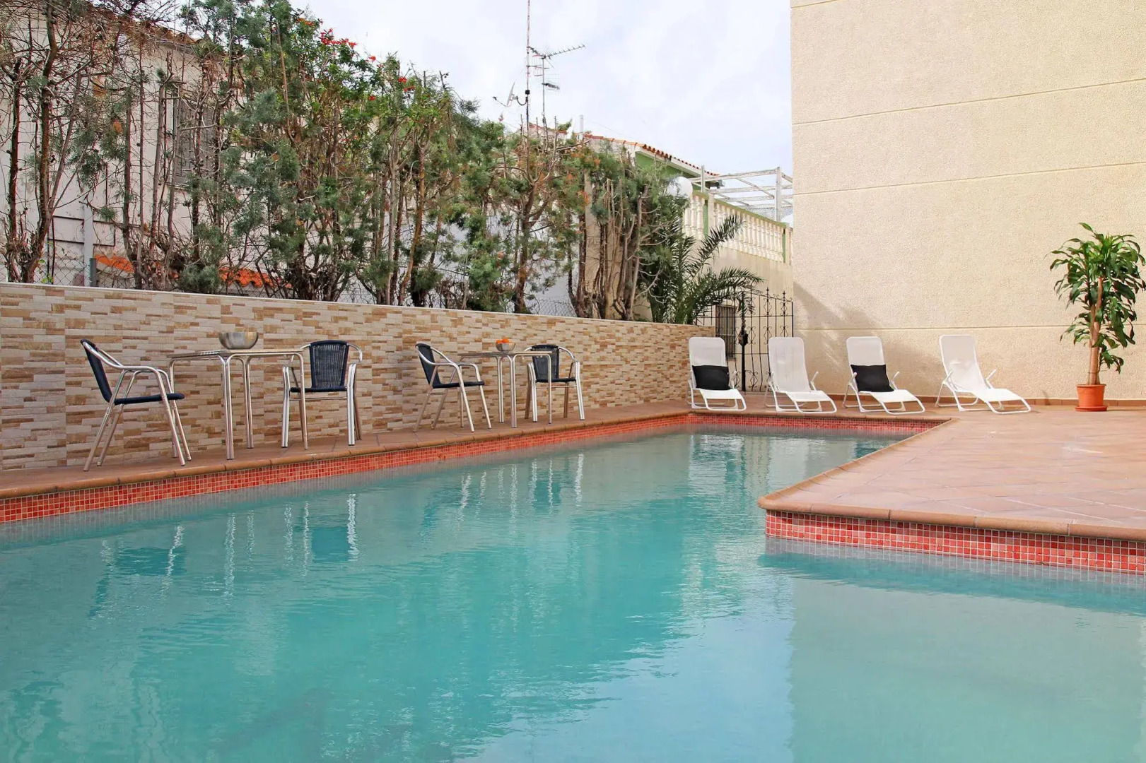 Apartamentos Doña Carmen 3000