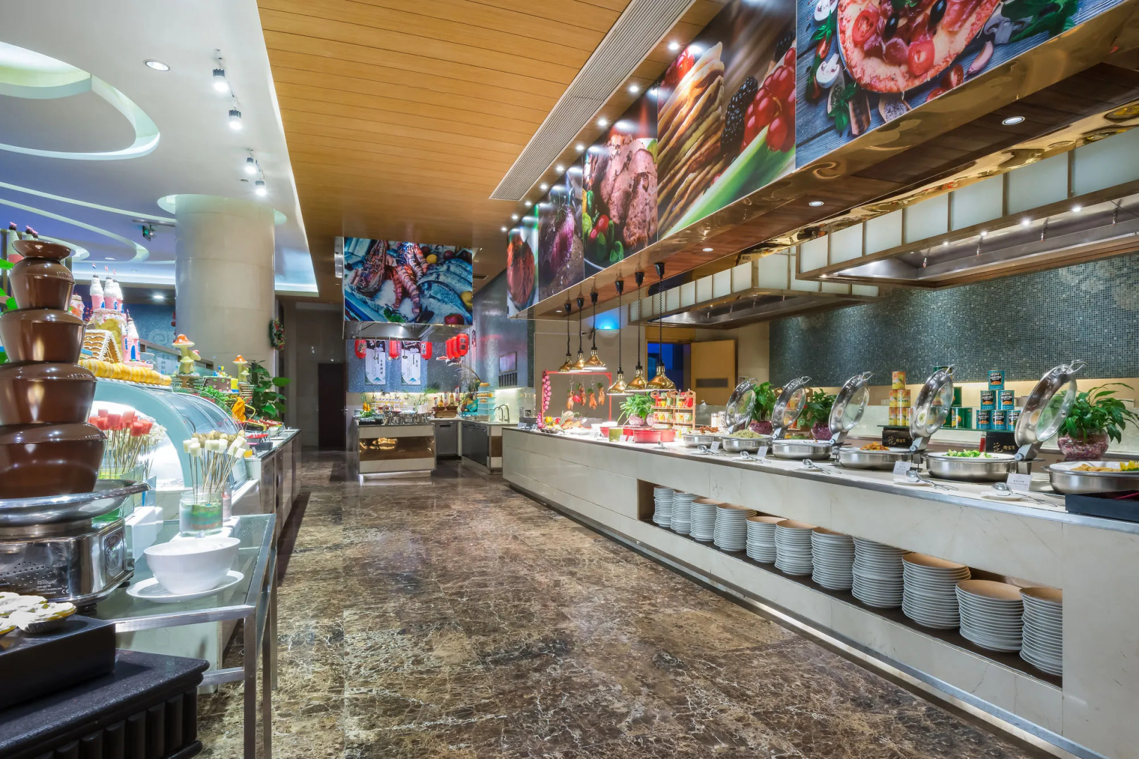 Crowne Plaza Yichang by IHG