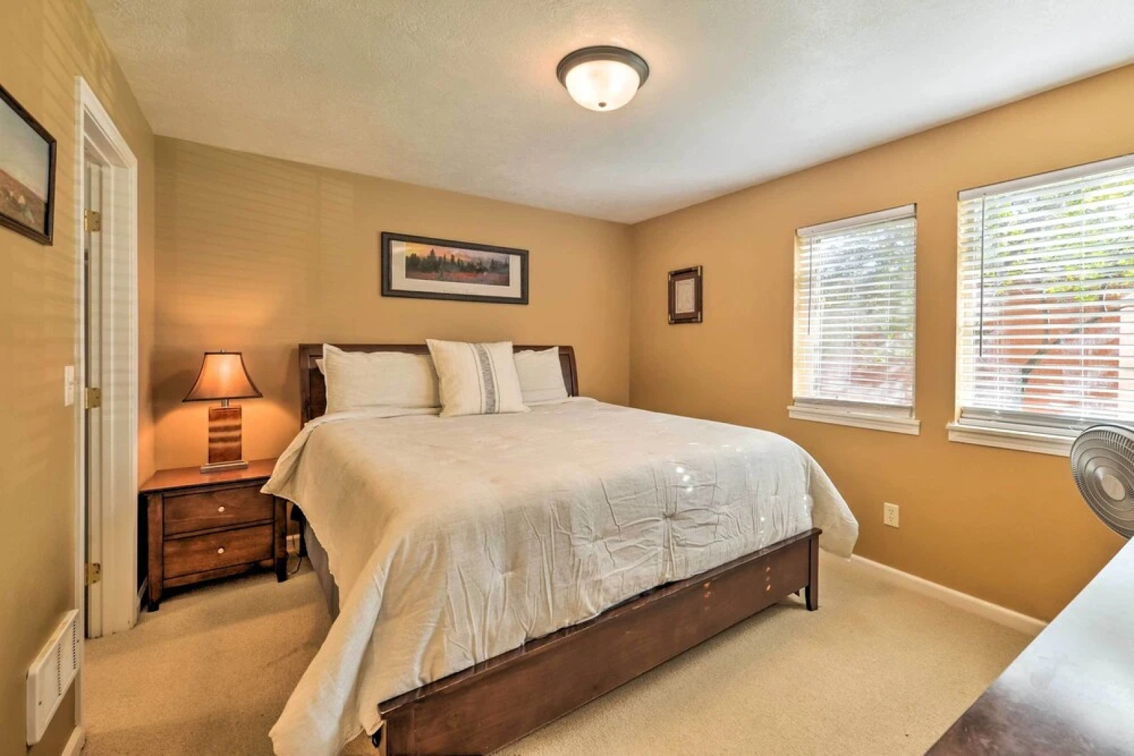 Near Skiing & Hiking: Inviting Retreat in Victor!