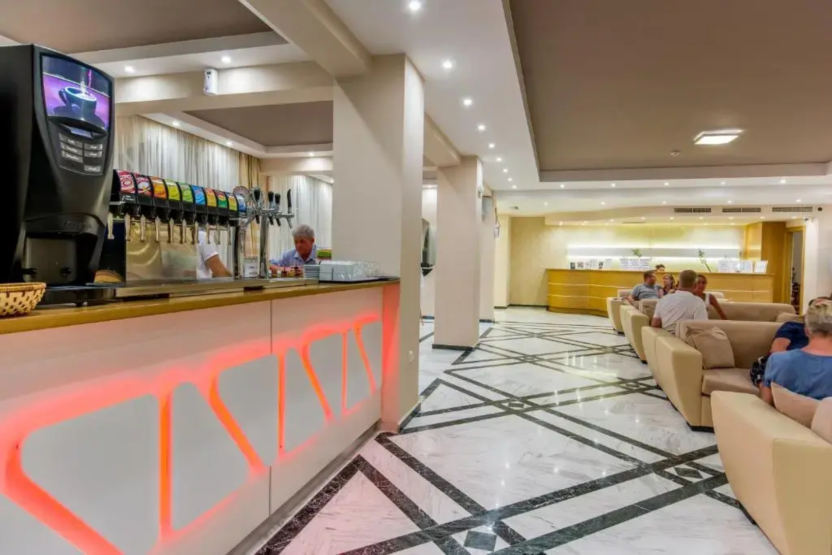 Roseland Hotel
