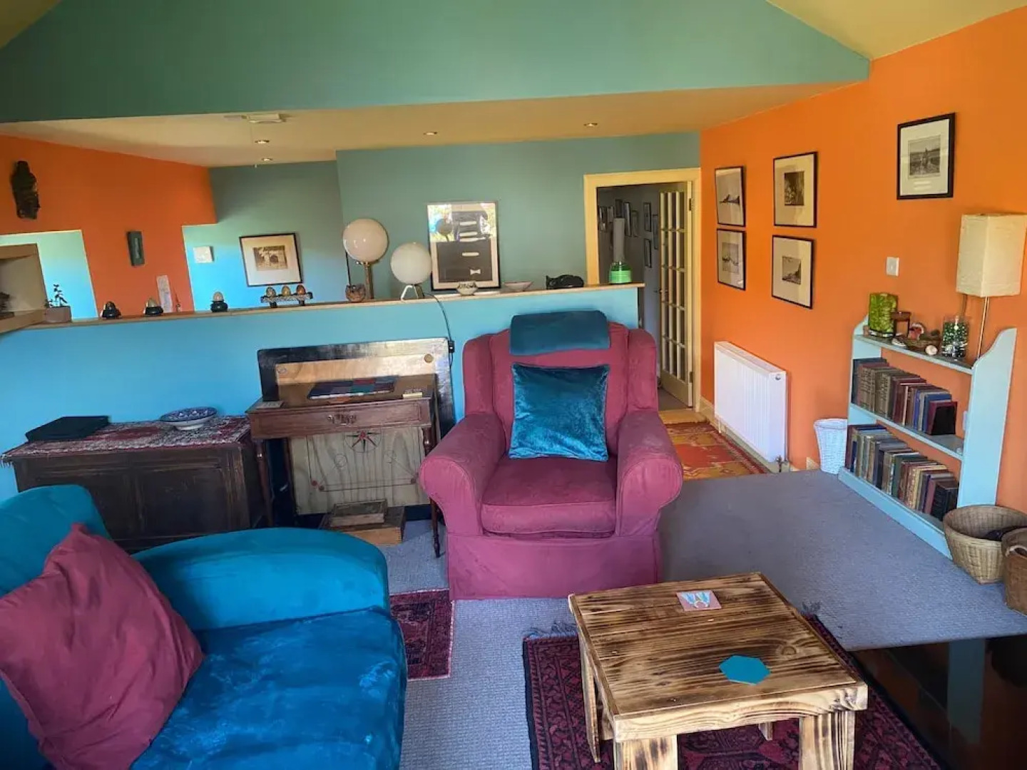 Cosy and Stylish Cottage in Thornhill