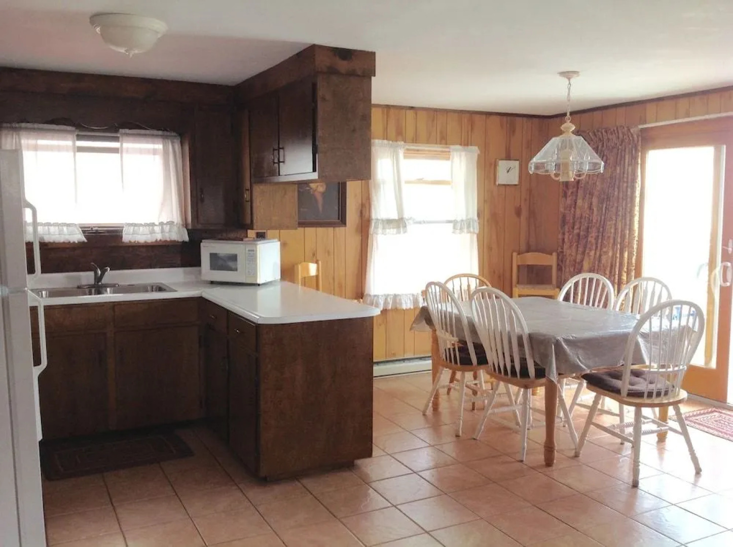 Moody's Motel & Cottages