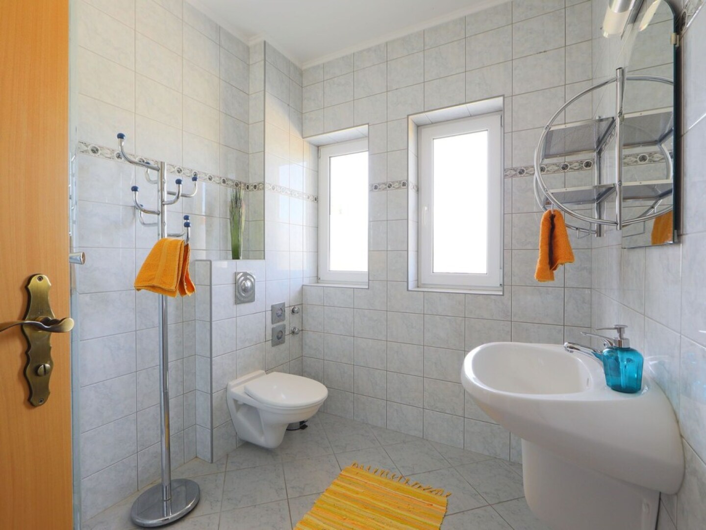 Amarillo 2 Balatonm Riaf rd