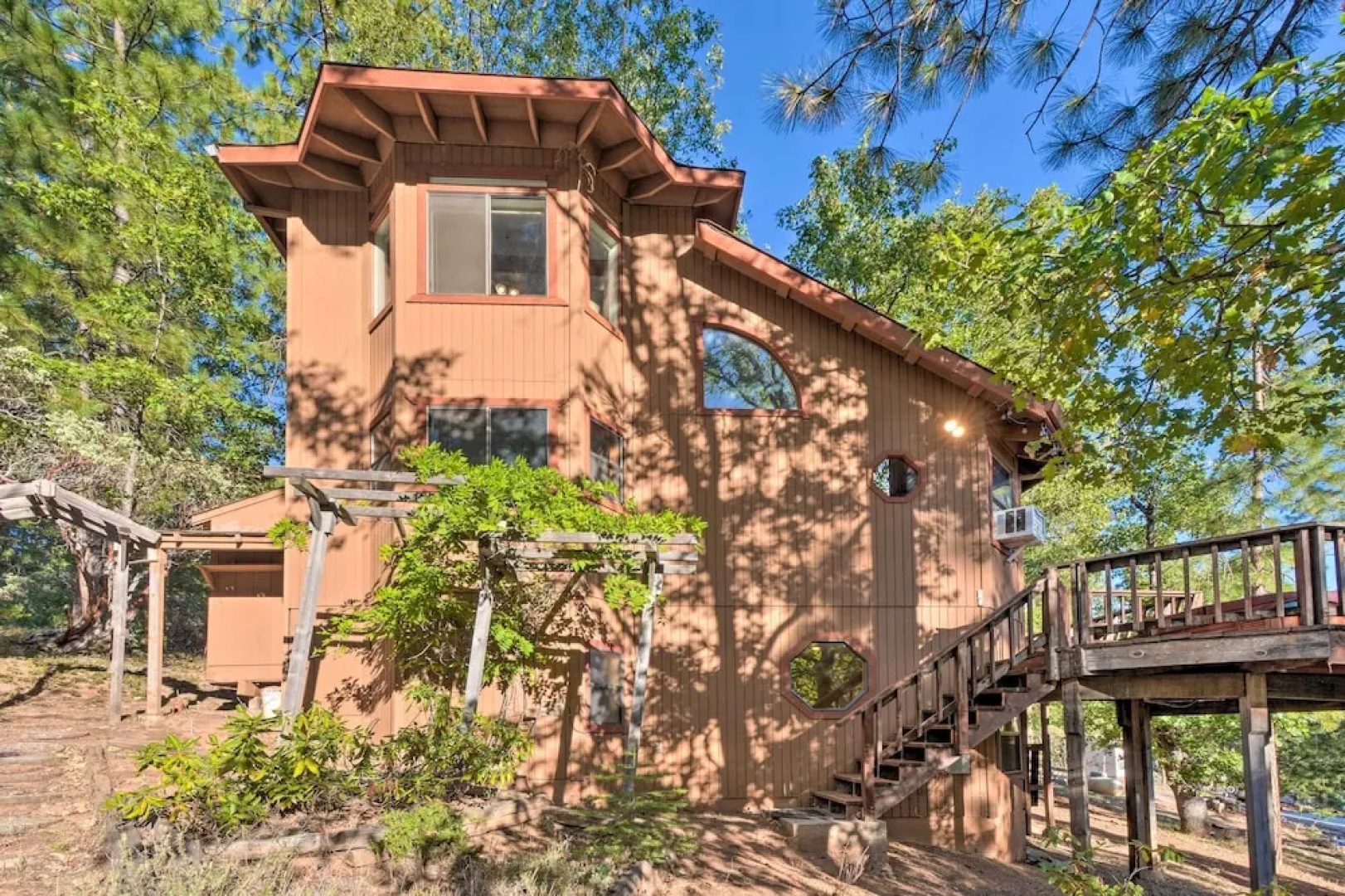 Deck + Grill: Mtn Haven in Stanislaus Nat'l Forest