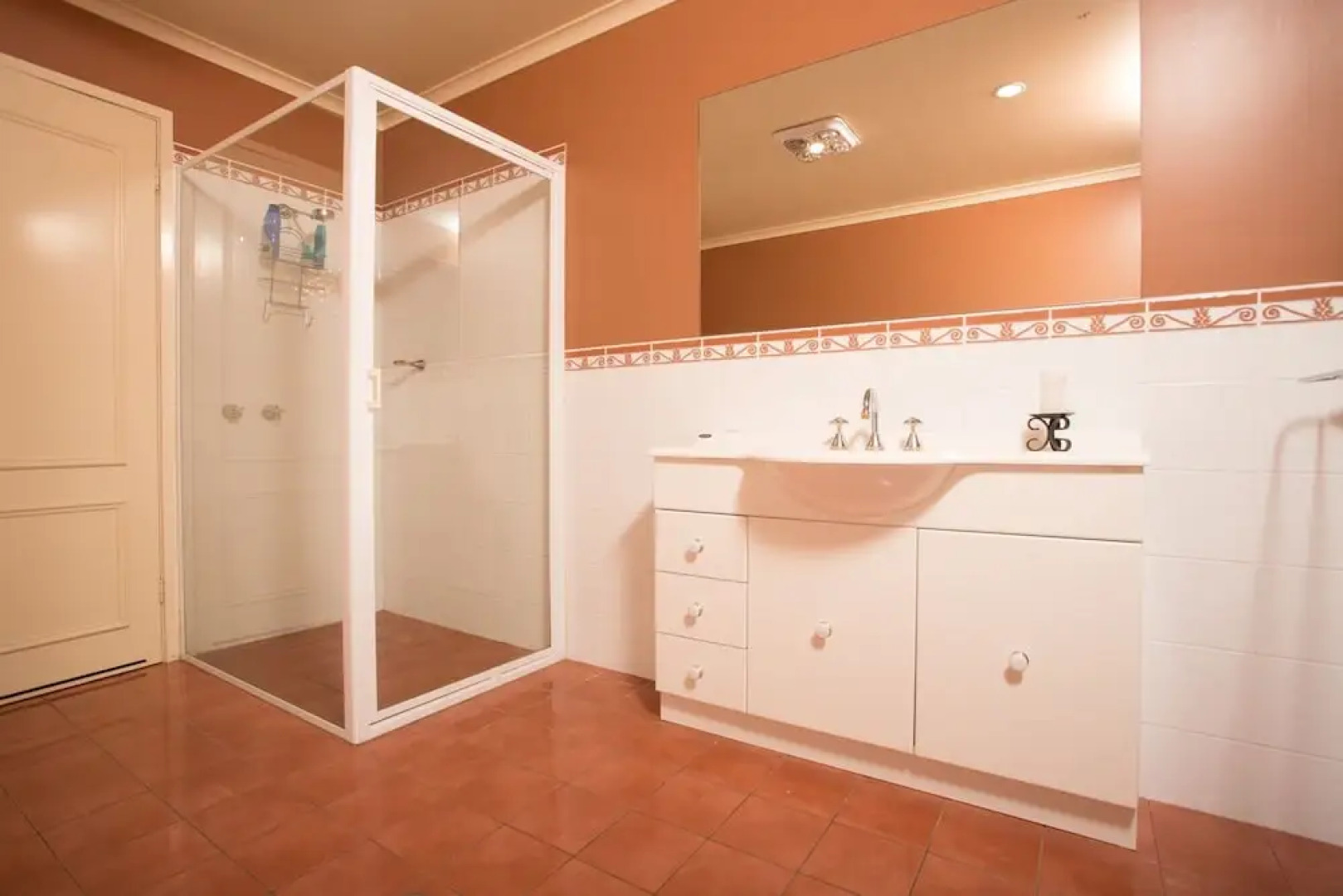 Tura Beach House On Pacific Way