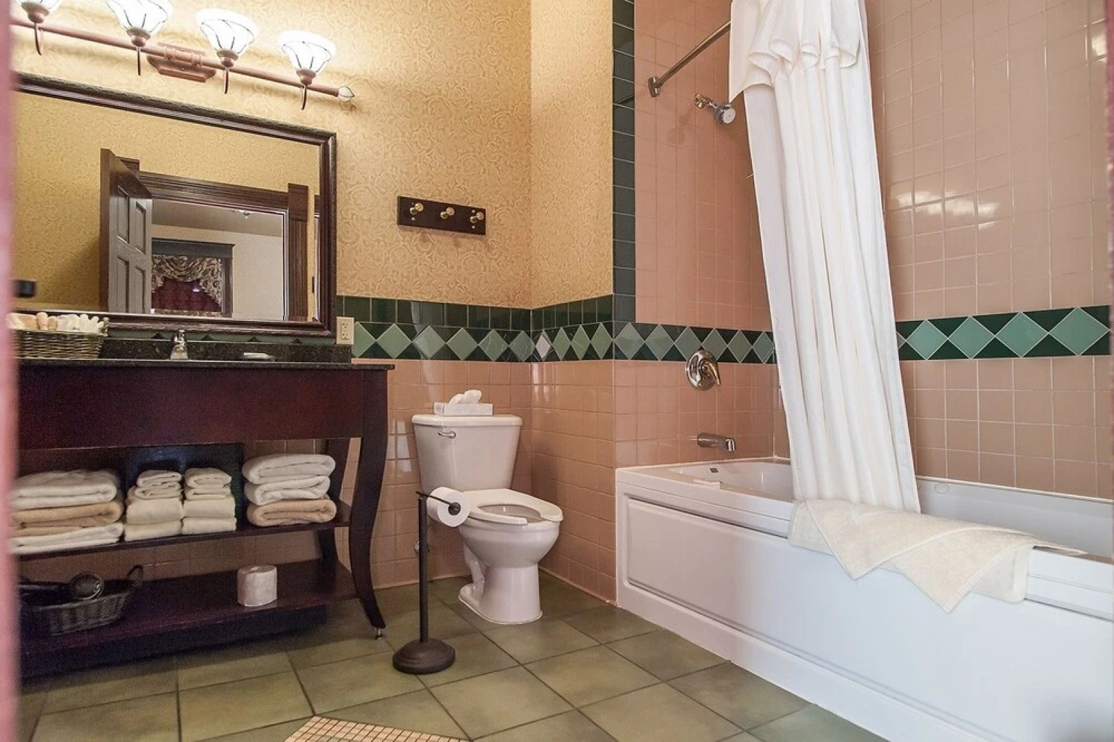 Hickoks Hotel and Gaming