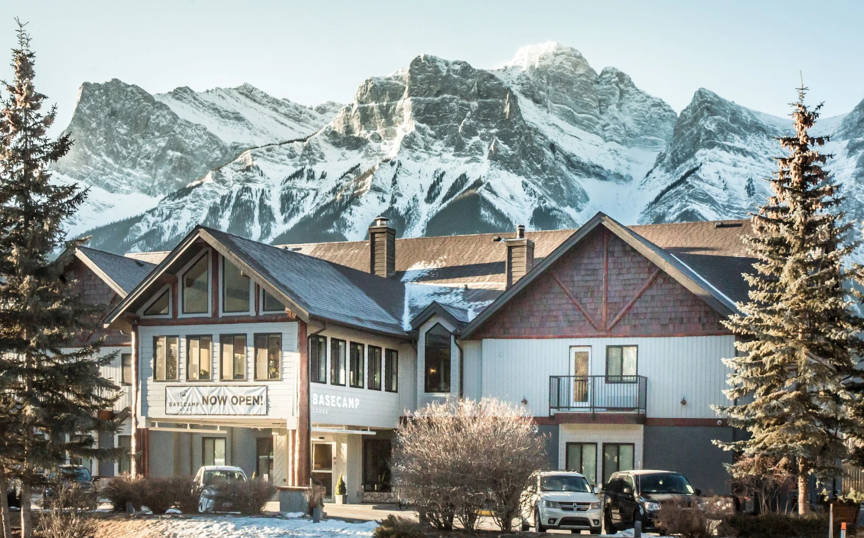 Basecamp Lodge Canmore