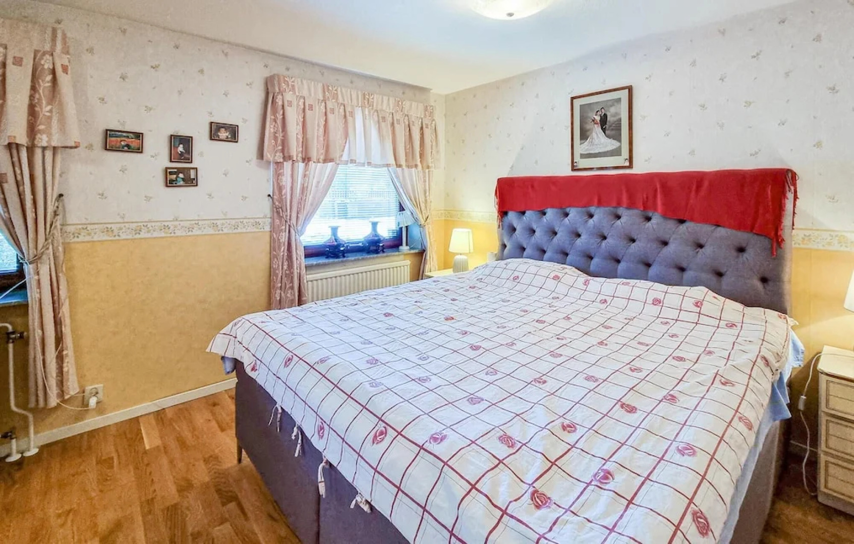 Nice Home in Västra Frölunda With Wifi and 3 Bedrooms