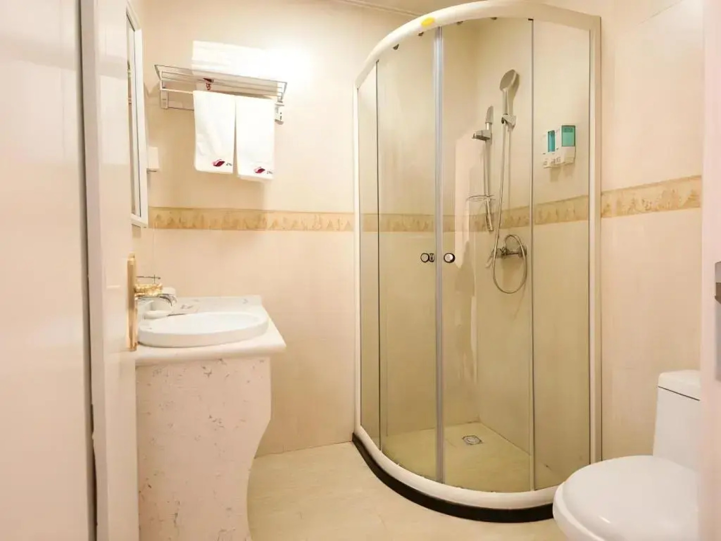 Shell Huaibei City Xiangshan District Cuifeng Road Hotel