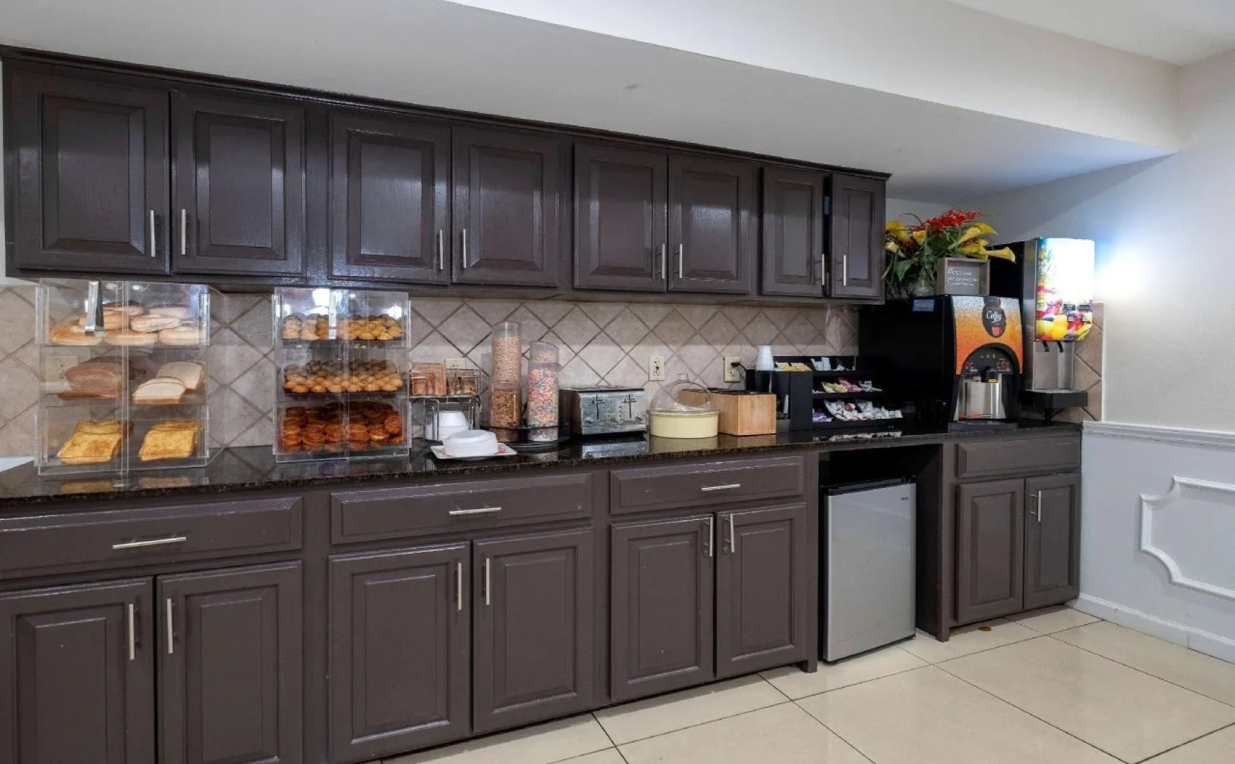 Red Roof Inn & Suites Wilson