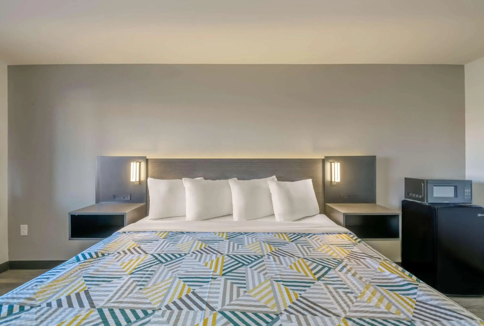 Motel 6 Commerce, GA