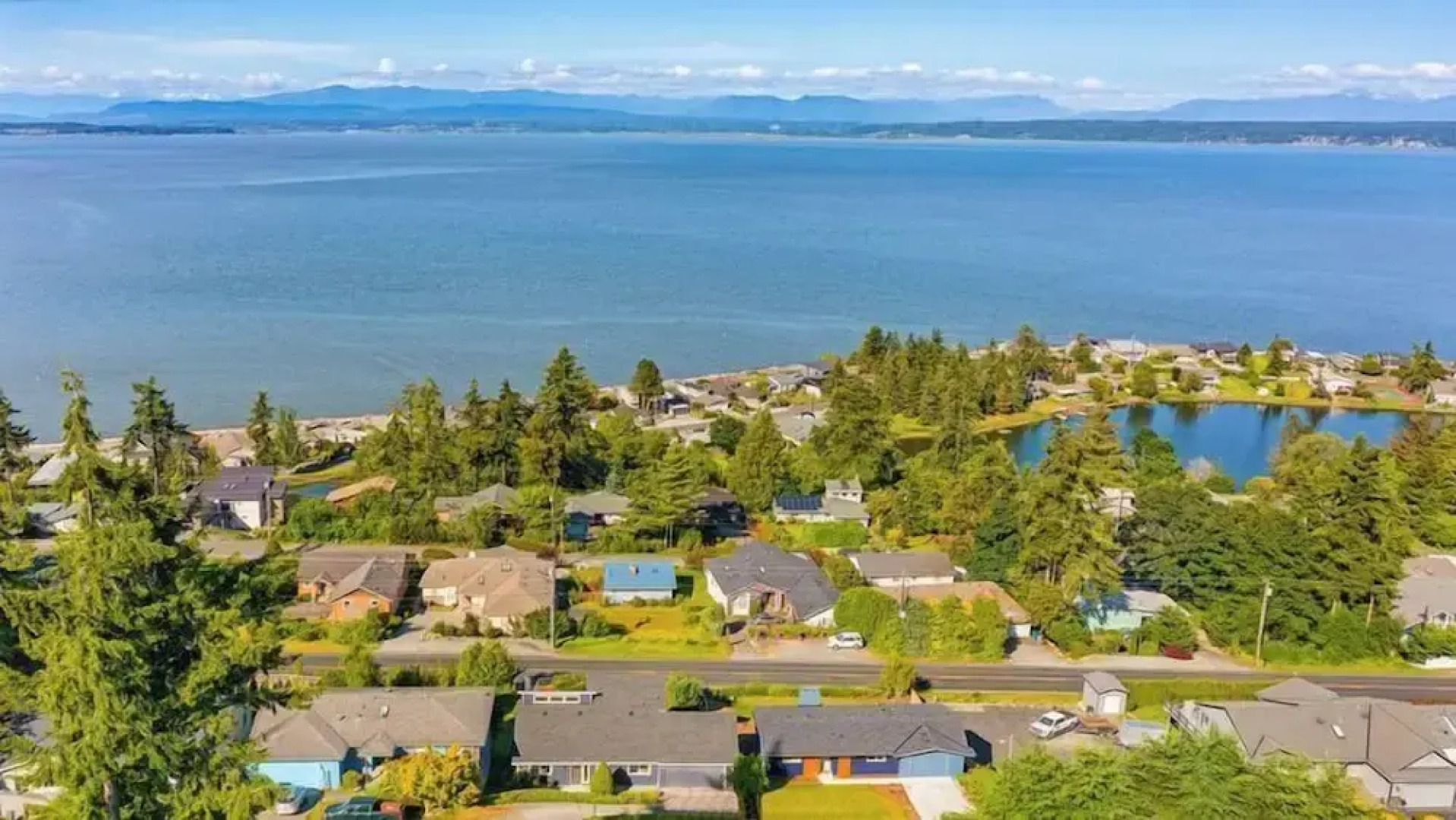 Peaceful Island Getaway Port Susan views