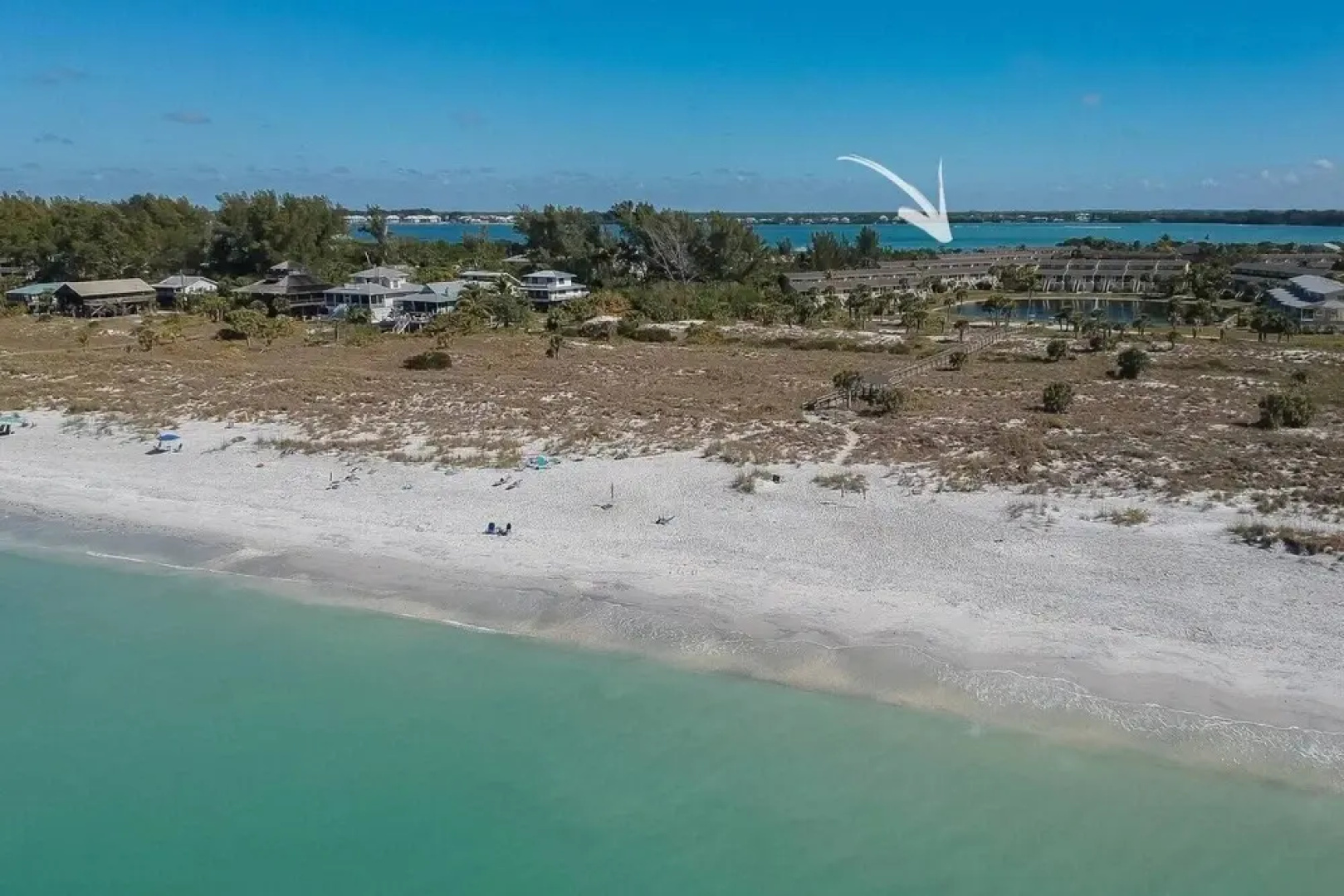 Bay Breezes At Hideaway Bay! Waterfront, Free Kayaks, Golf Cart 2 Bedroom Condo by Redawning