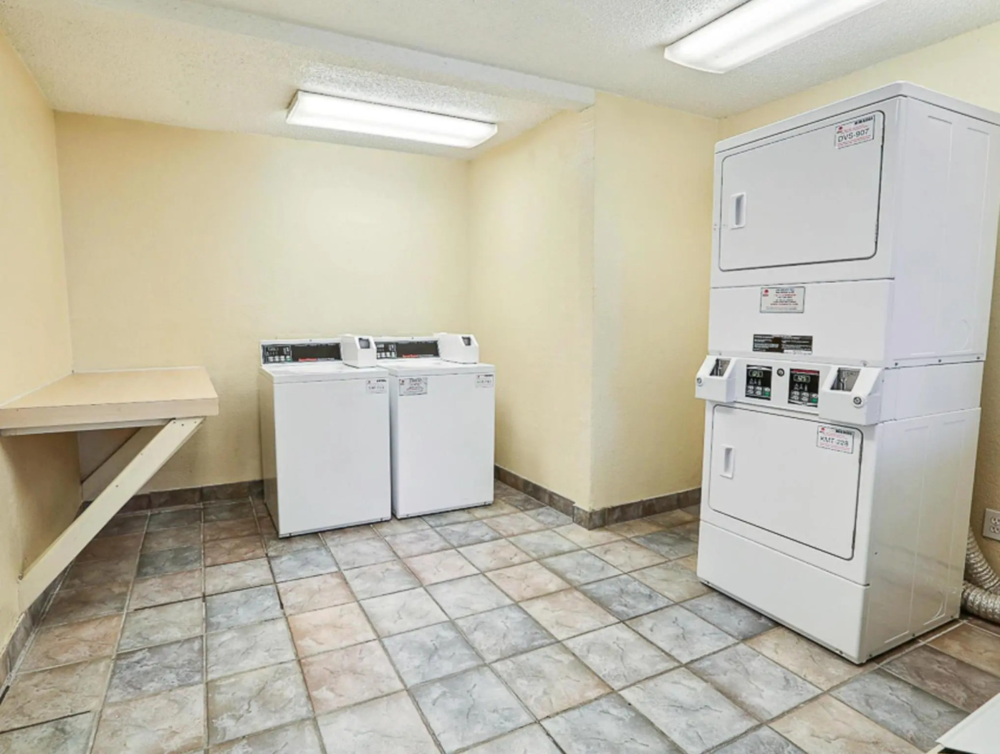 Motel 6 Addison, TX - Dallas