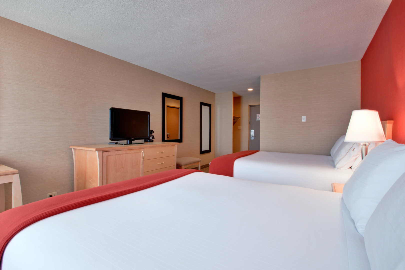 Holiday Inn Express & Suites Chatham South by IHG
