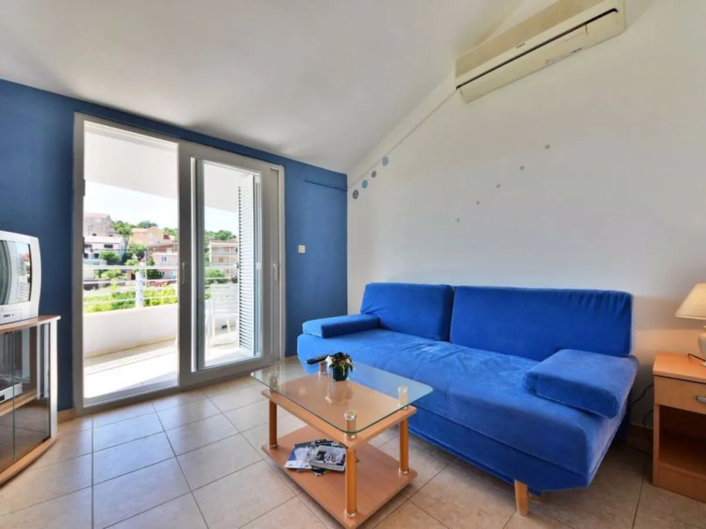 Apartment Sani Karlobag 12725