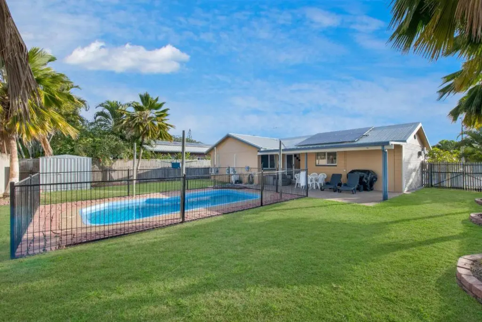 Lovely 3BR Holiday Home with Pool