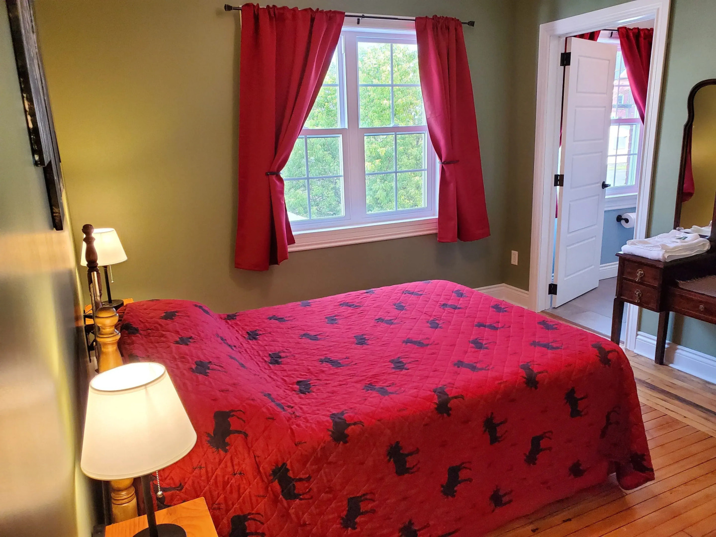 Capharnaüm Gîte - Boutique - Café