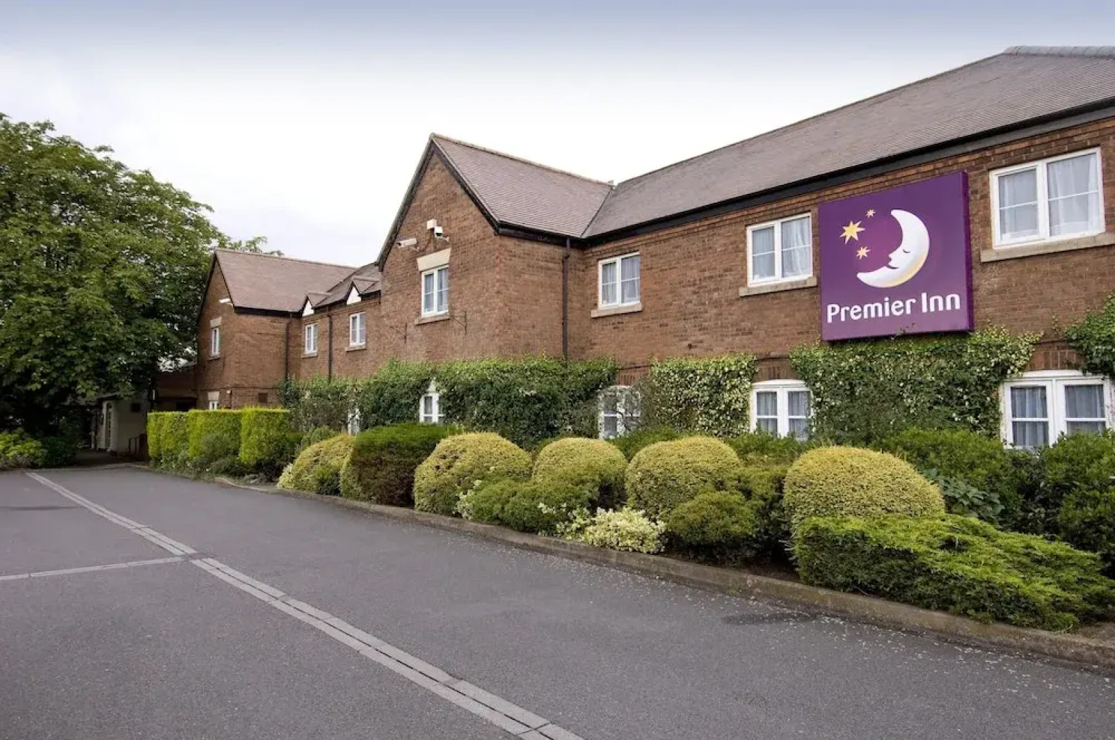 Premier Inn Lichfield North East - A38
