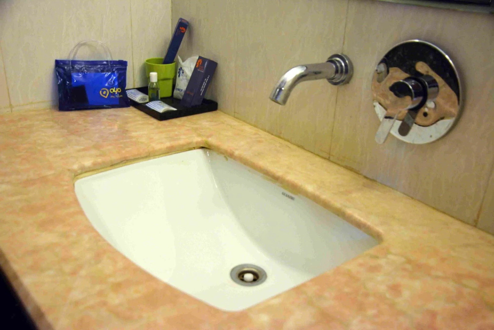 OYO Premium Navalur Hubli