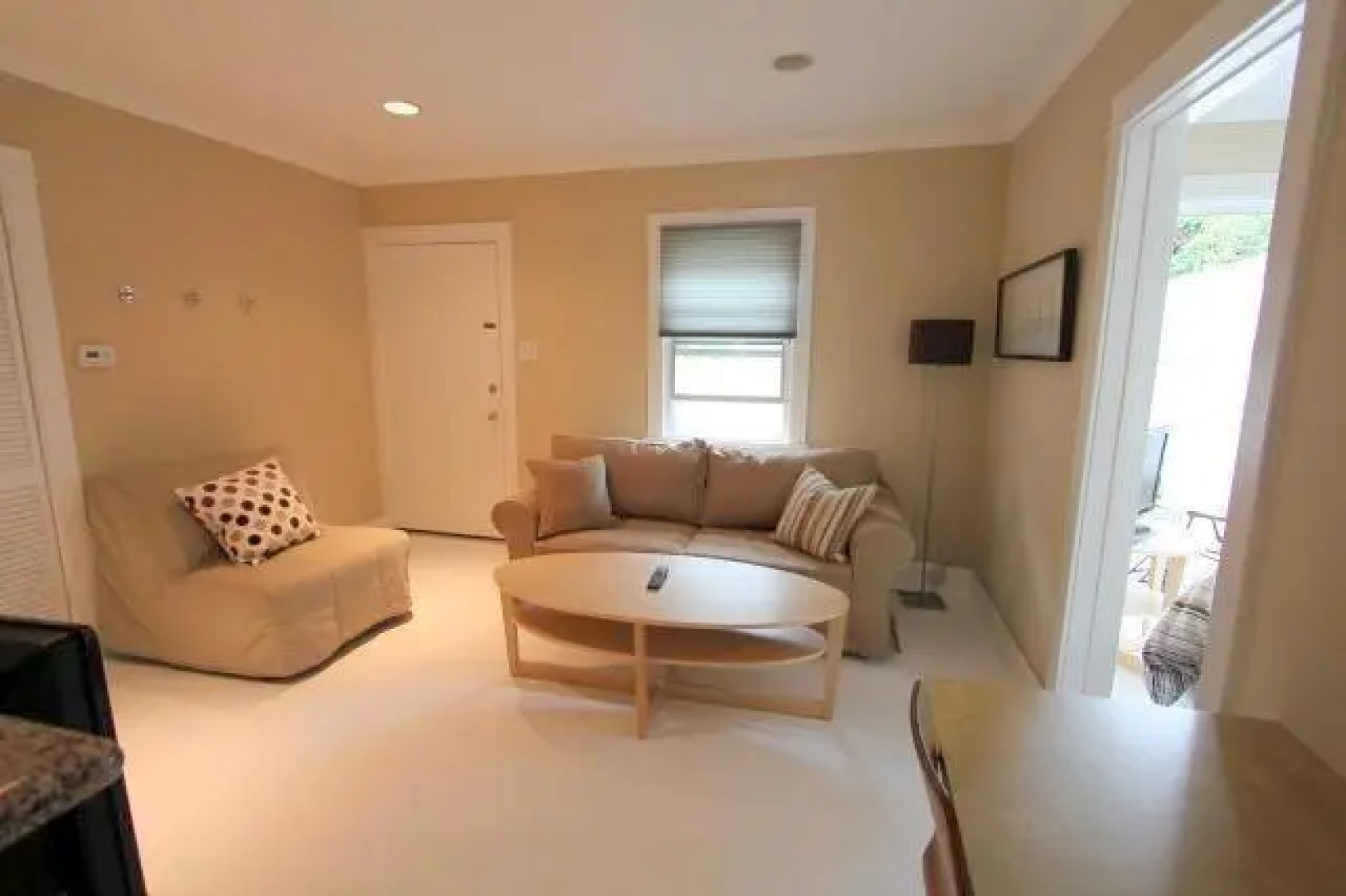 Adorable West Hollywood One-Bedroom Apartment