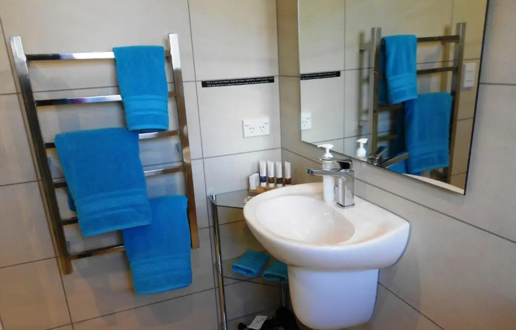 Oneroa Secret Garden Apartments