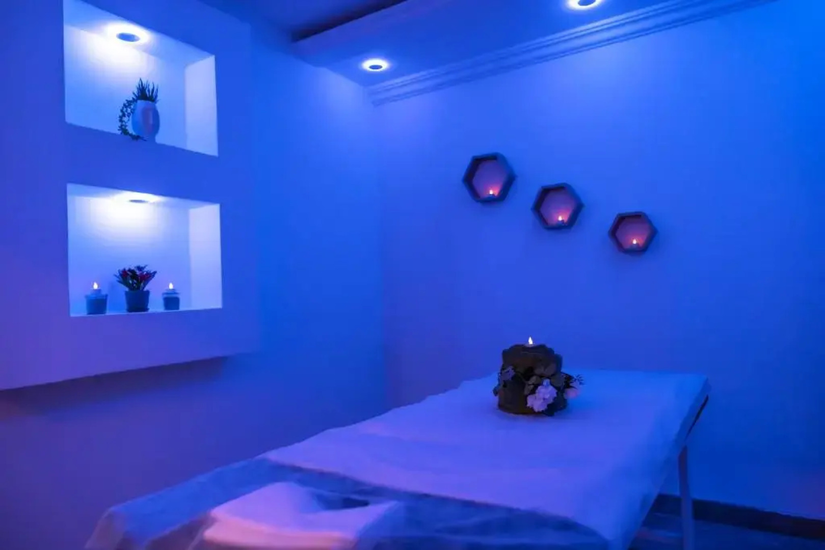 بروج السالمية للشقق المخدومة