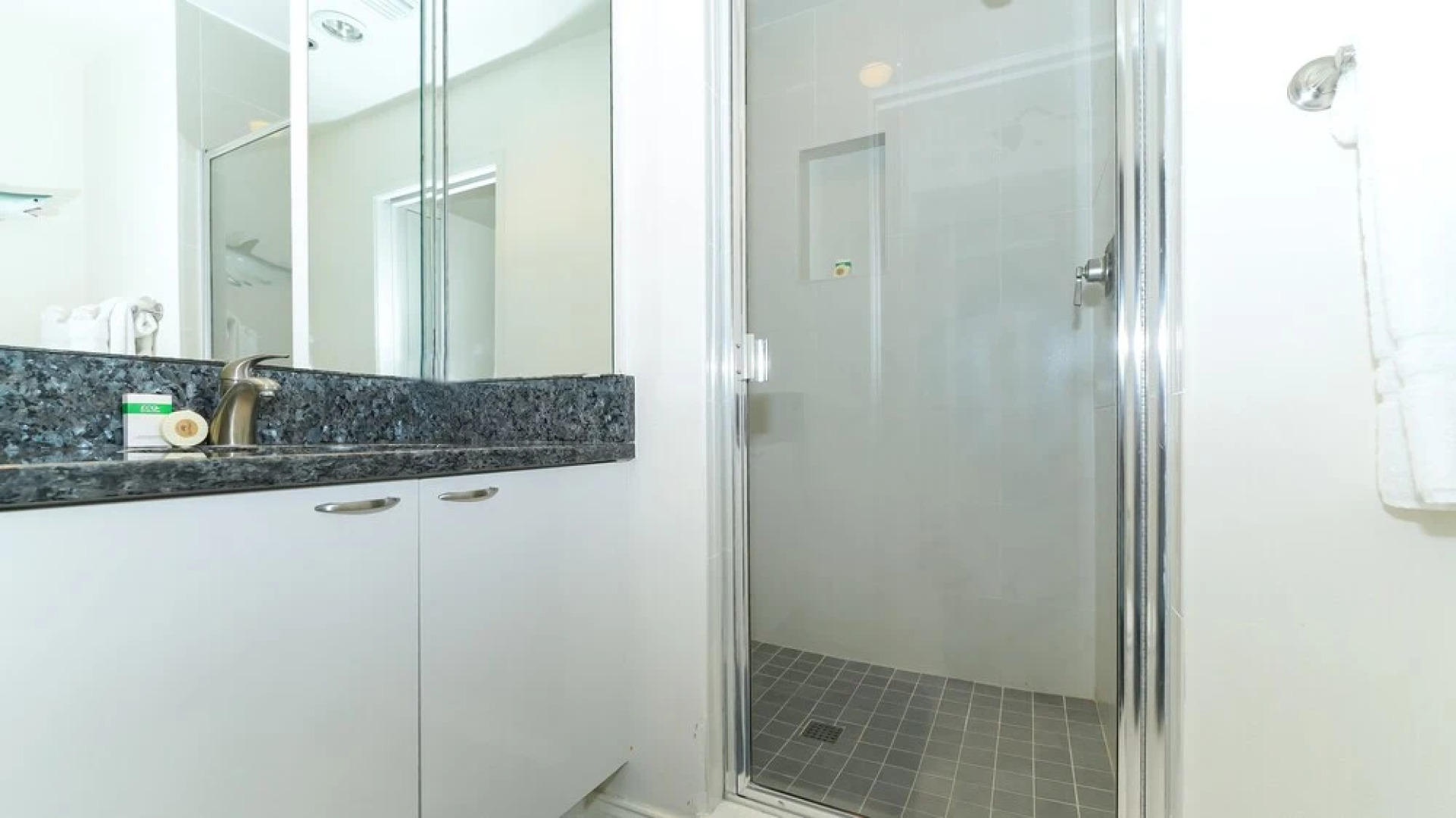 Harbor Villa Club 309