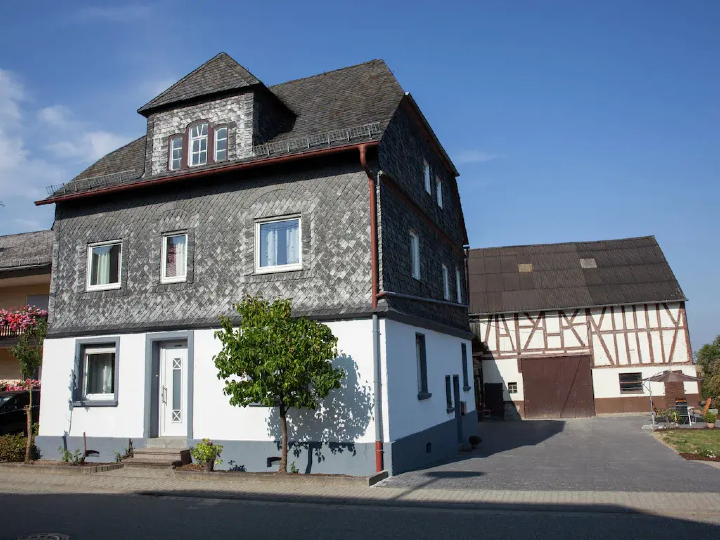 Spacious Holiday Home Between Mosel And Hunsrück