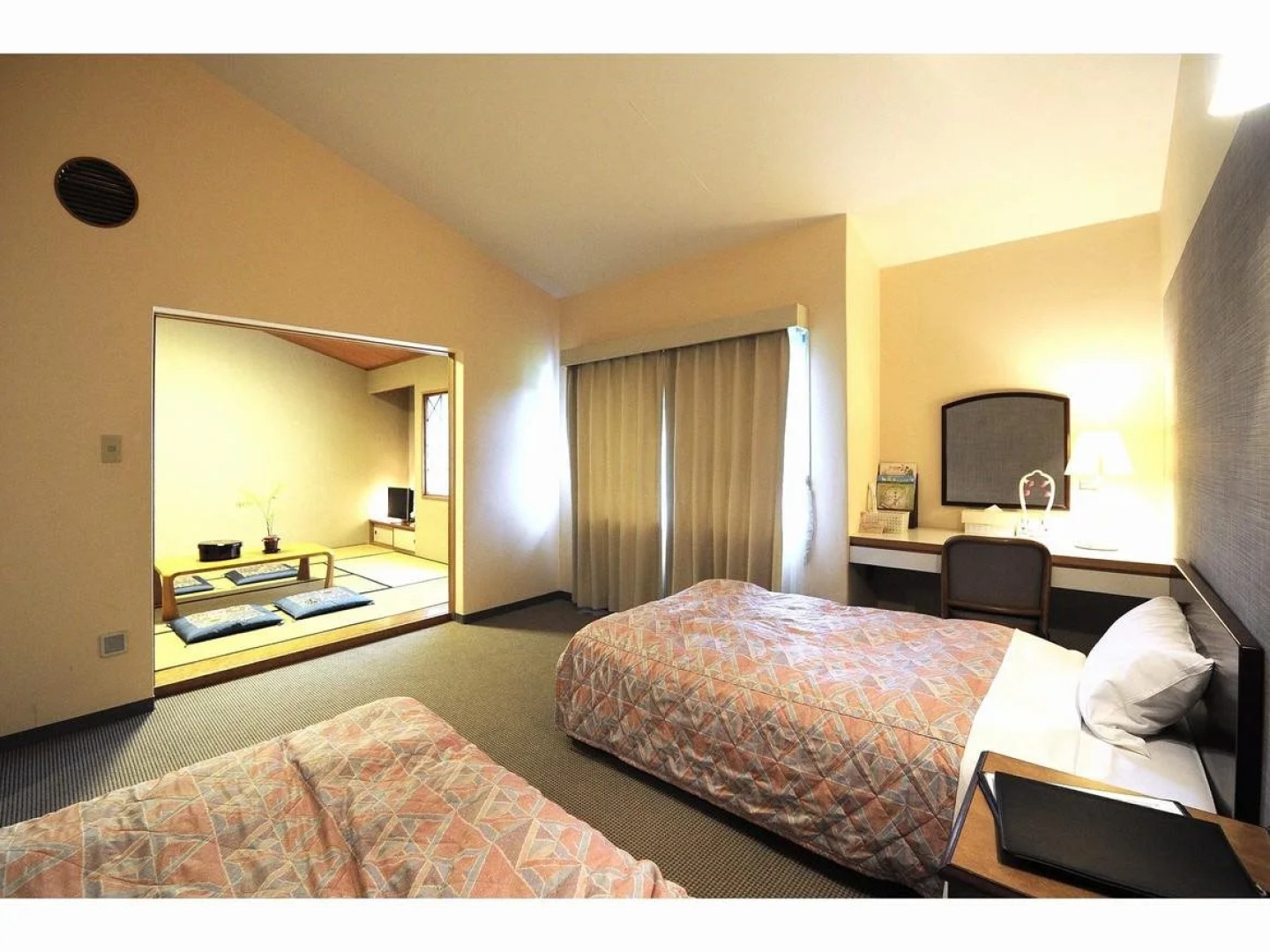 Shizunami Resort Swing Beach Hotel