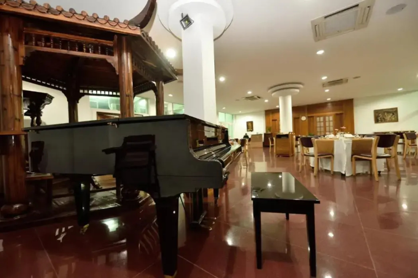 Zone Niathu Dimapur By The Park