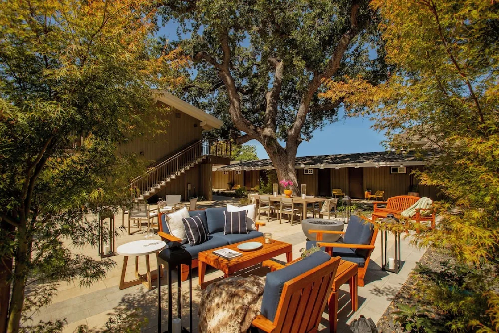The Cottages Hotel