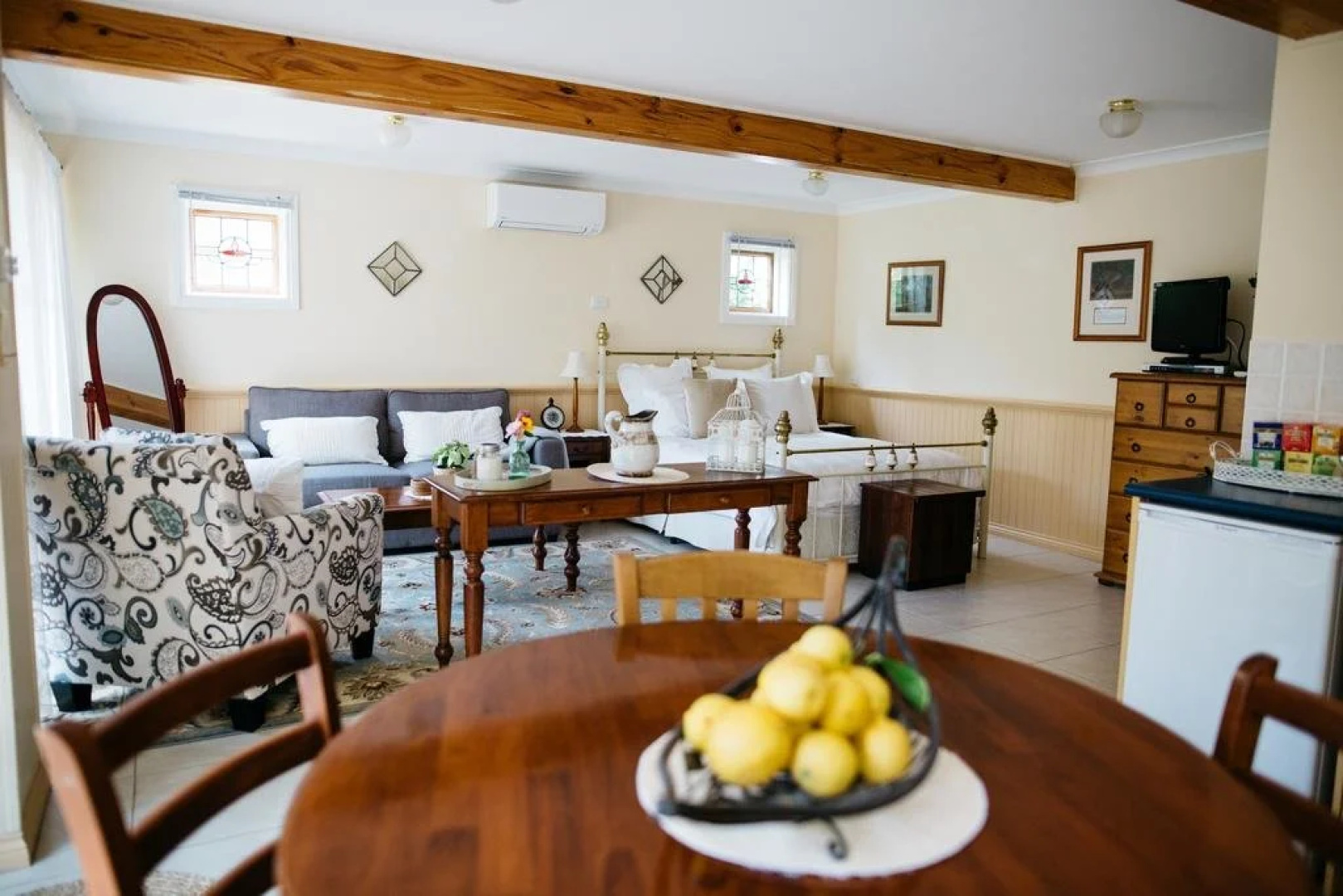 Possum Creek Lodge