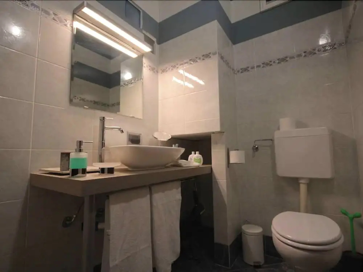 Antica Torre DEI Fuochi Parlanti - Foresteria Lombarda