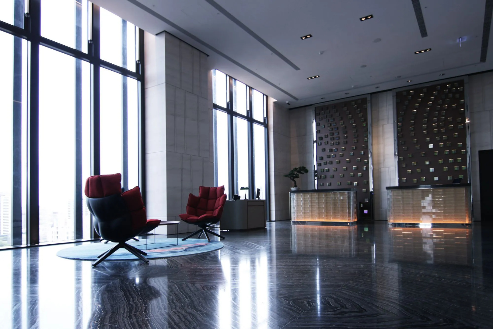 H2O Hotel