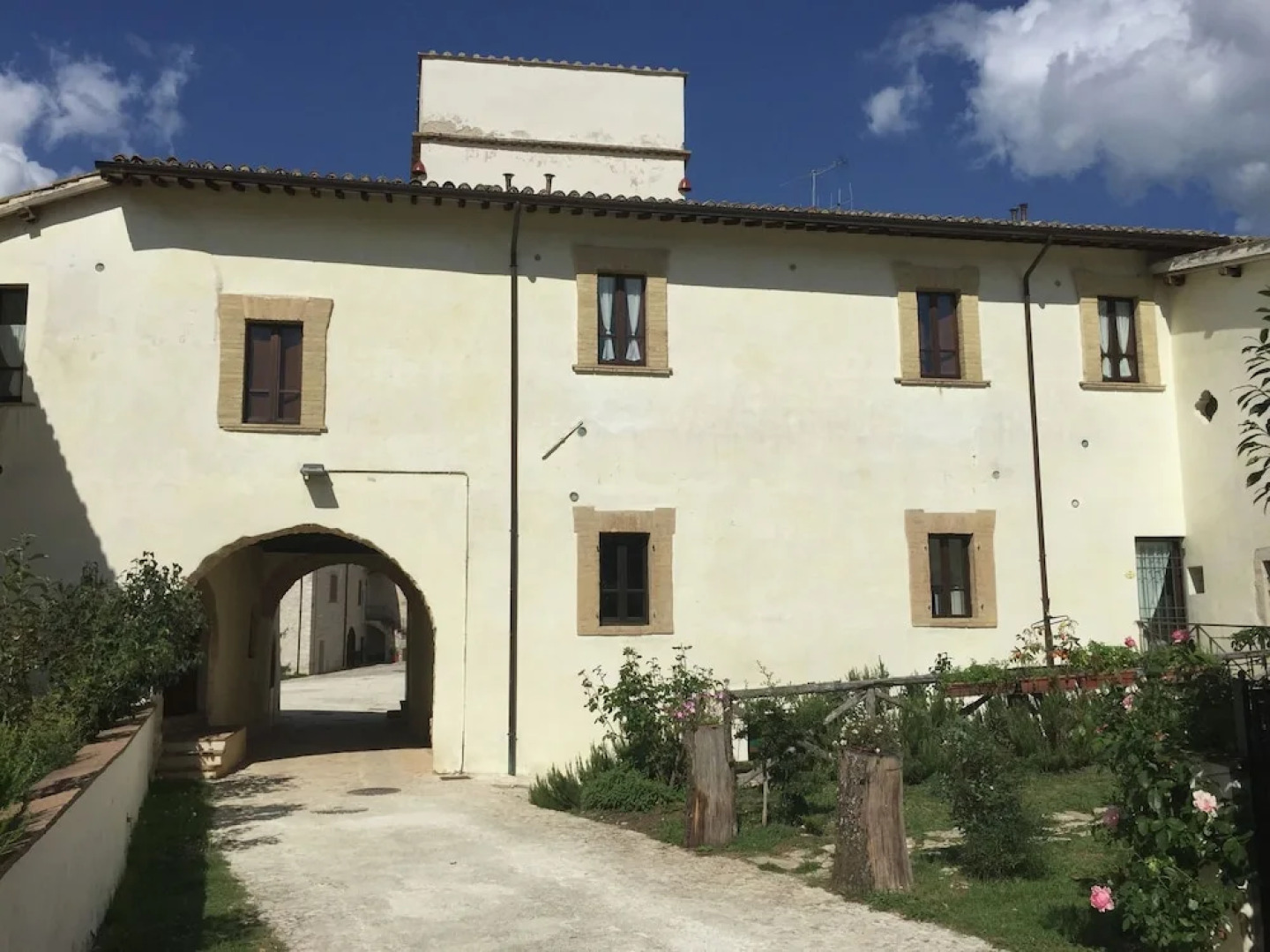 Farmhouse in Pupaggi With Pool, Terrace, Garden, Bicycles