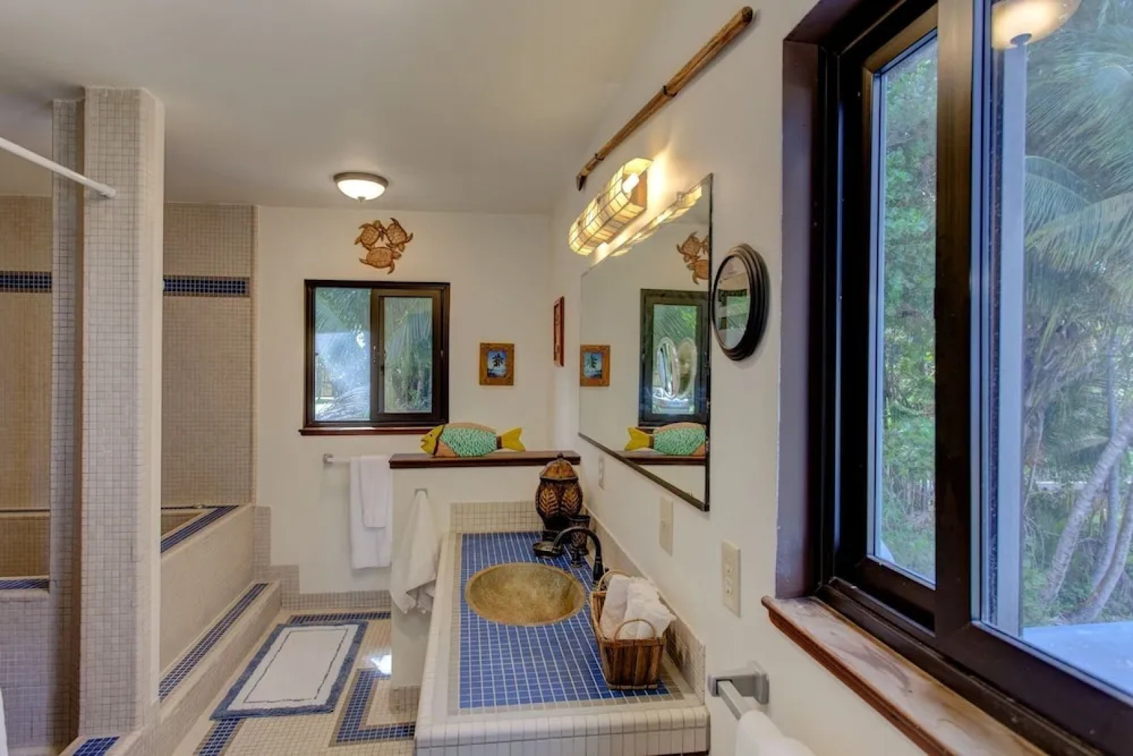 Black Sand Beach House 2 Bedroom Home